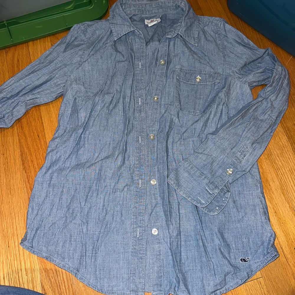 Vineyard Vines denim dress Shirt